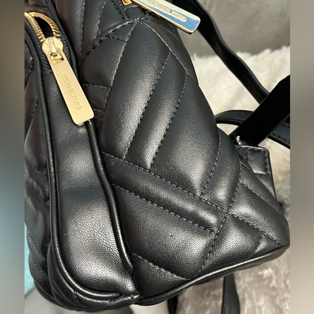 MICHAEL KORS Abbey Medium Quilted Leather Backpack - Picture 7 of 13
